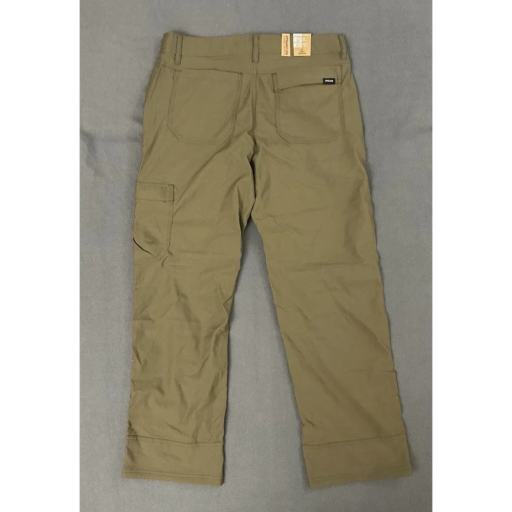 Prana men stretch